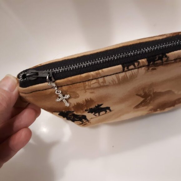 New Western Moose Wildlife Clutch travel bag Brown Black 7" Wristlet Coin Purse - Picture 2 of 5